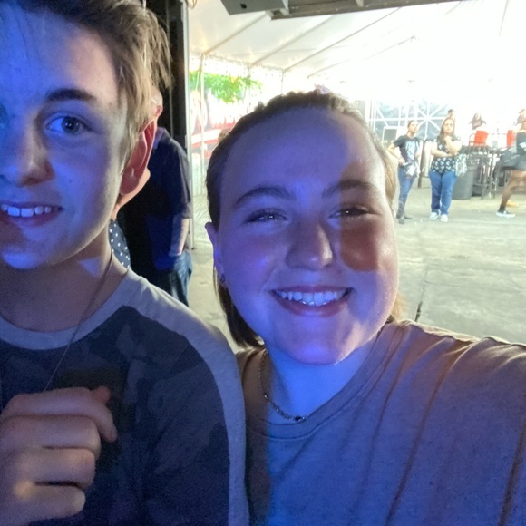 Meet your Posher, Brigitte - Picture 2 of 4